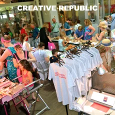 Выездная студия кастомизации одежды и сувениров Creative Republic фотография 2